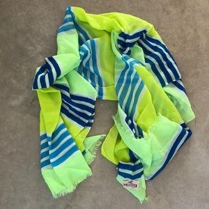 Hollister Scarf